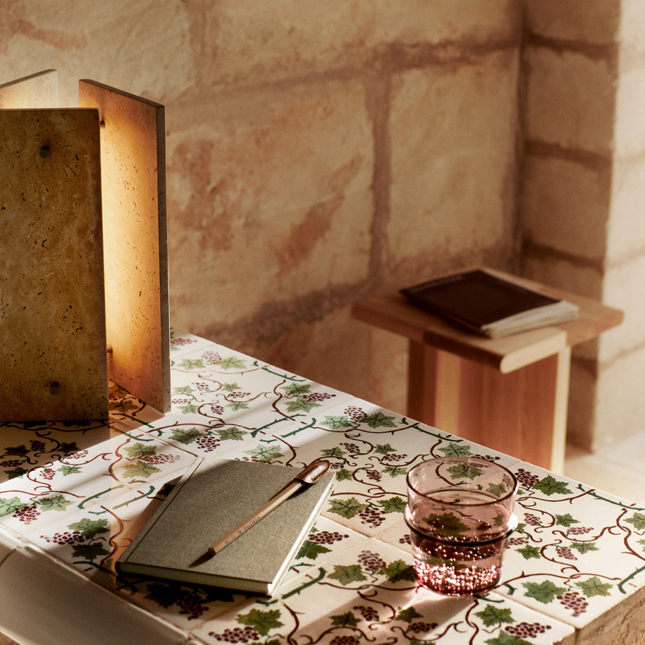 Oeste Bordslampa Sand