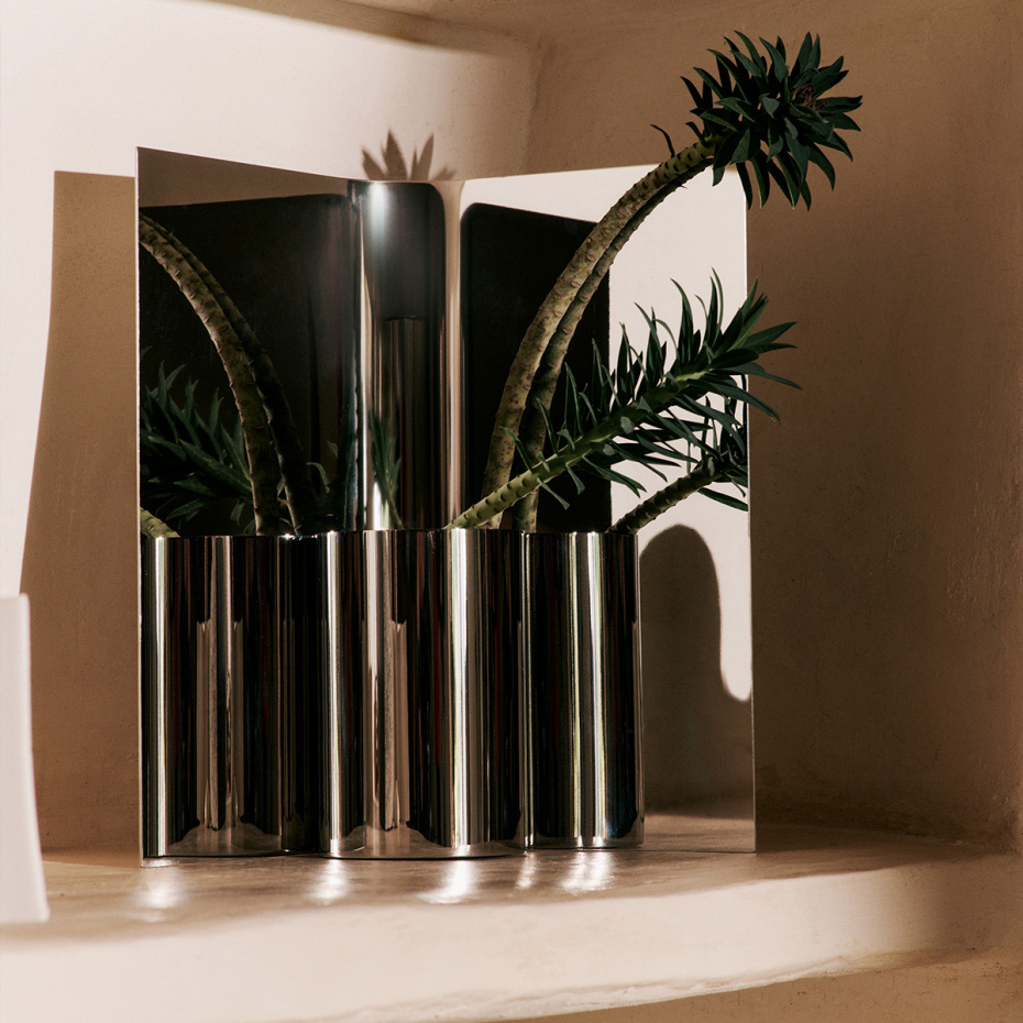Eddy Vase Mirror Polished