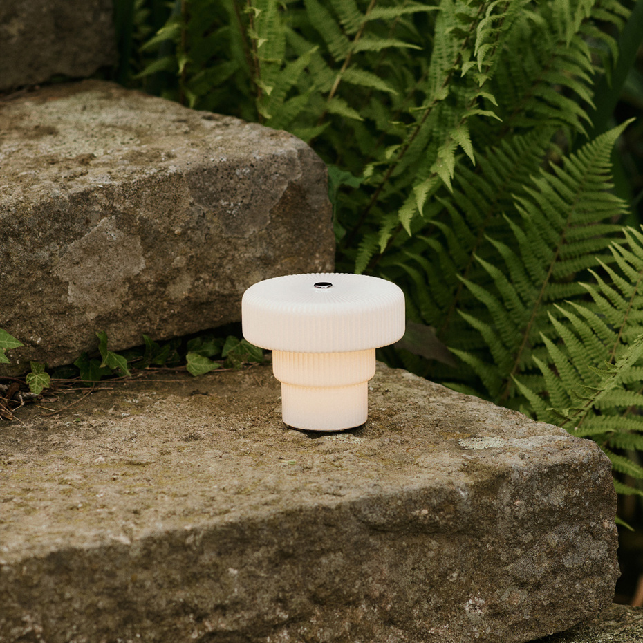 Ripple Portable Bordslampa White