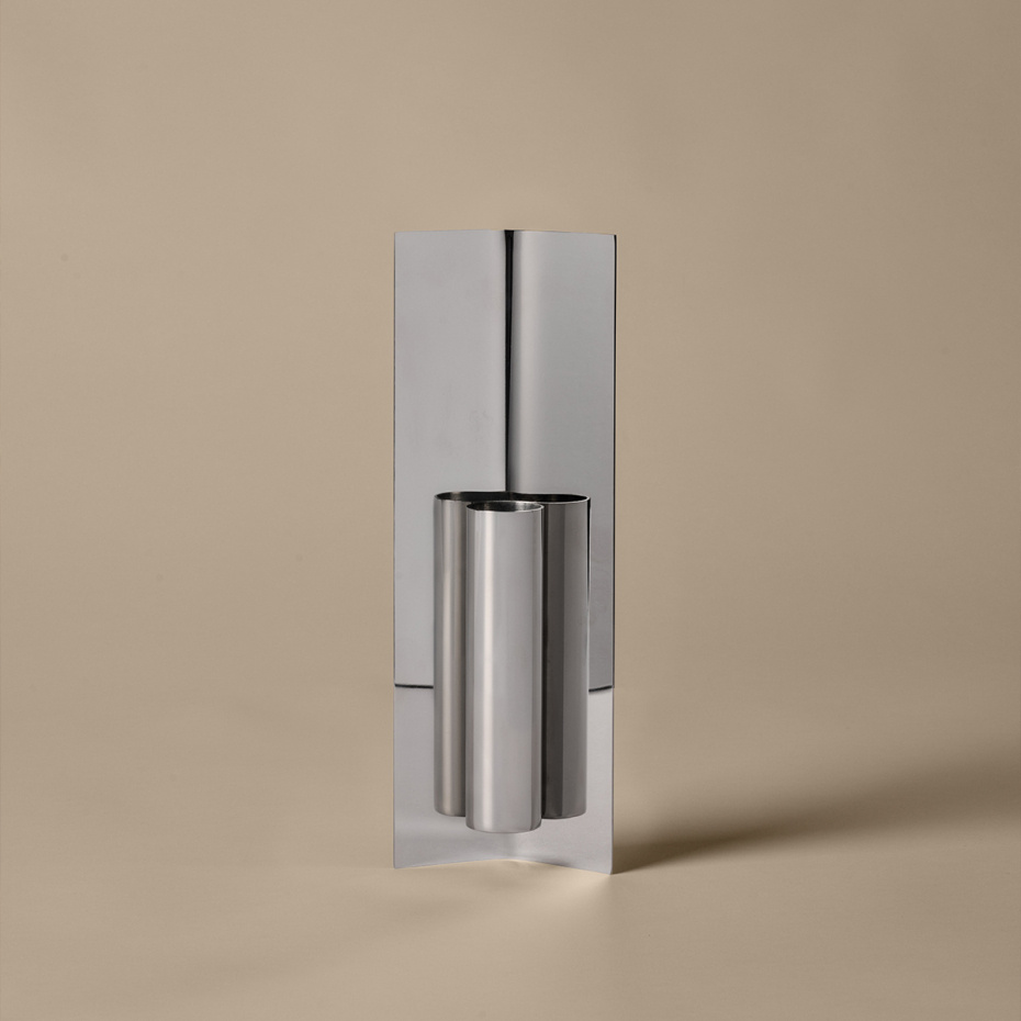 Eddy Wall Vase Mirror Polished