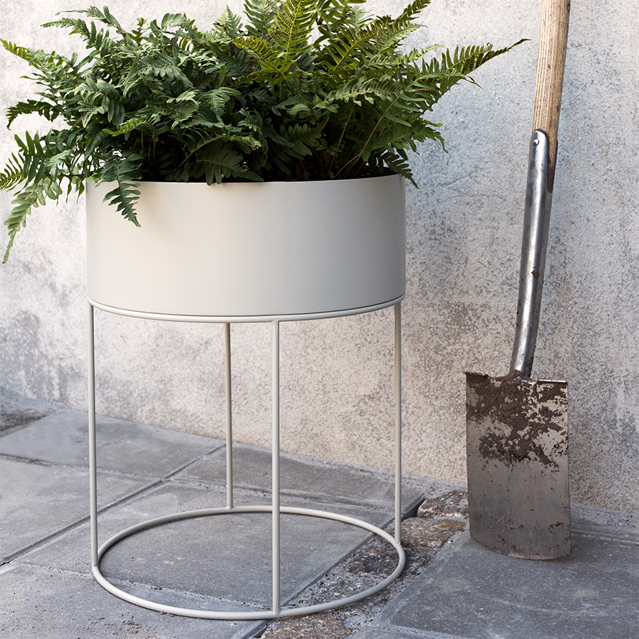 Plant Box Round Black