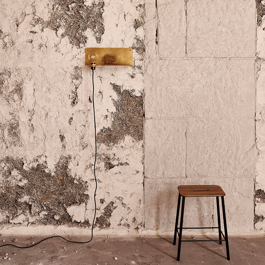 90° Vägglampa Brass