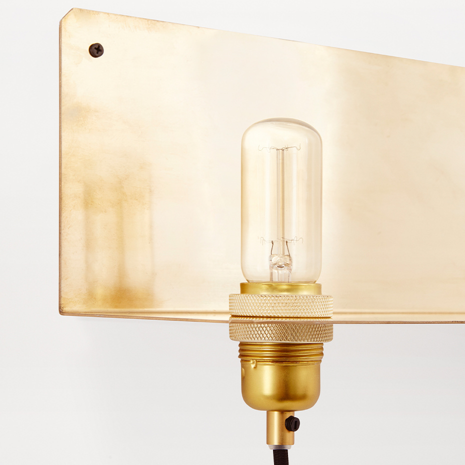 90° Vägglampa Brass