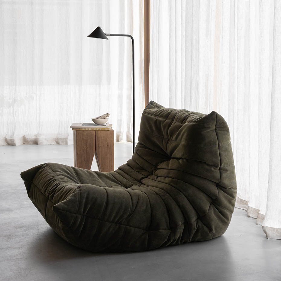 Kuro Golvlampa Matt Black