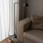 Kuro Golvlampa Matt Black Kuro Golvlampa Matt Black