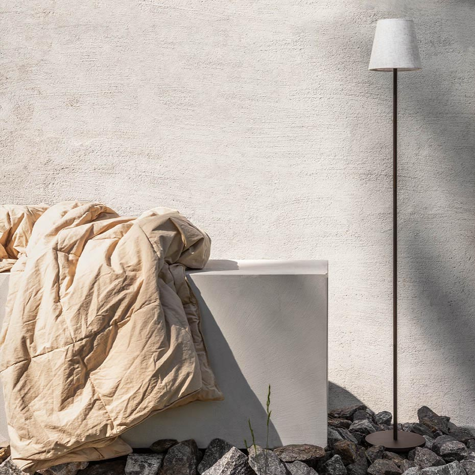 Tyra Portabel Golvlampa Brun/Natur