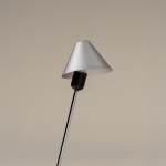 Gira Bordslampa Natural Anodized Aluminum Gira Bordslampa Natural Anodized Aluminum