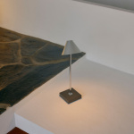 Gira Mini Bordslampa Black Anodized Aluminum Gira Mini Bordslampa Black Anodized Aluminum
