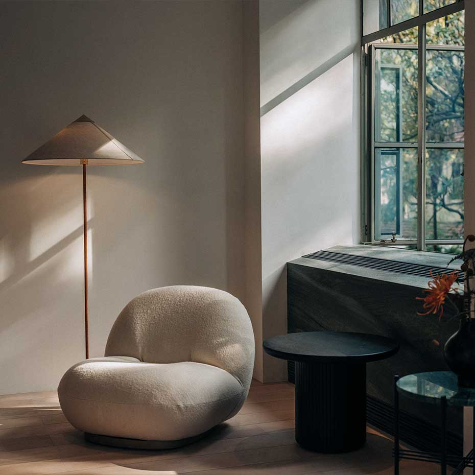 9602 Golvlampa Polished Brass/Canvas