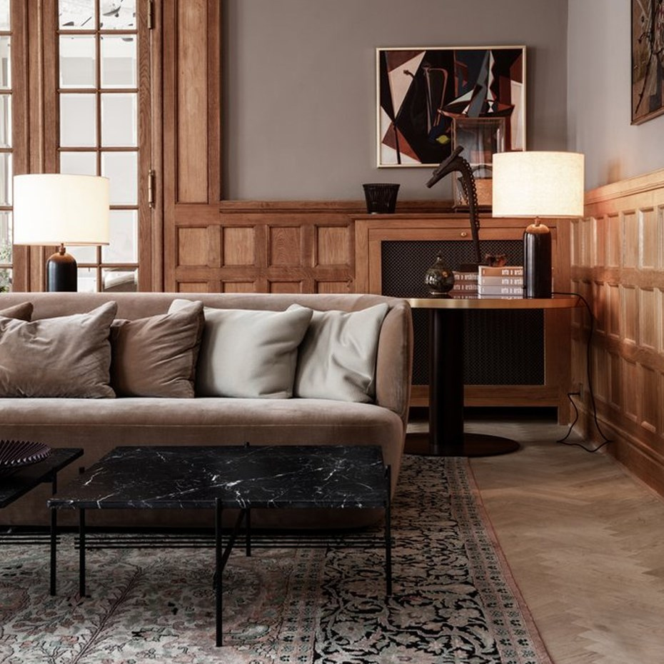 Gravity Bordslampa Large Blackened Steel/White