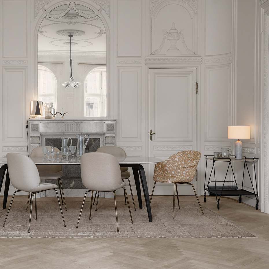 Gravity Bordslampa Small White Marble/White