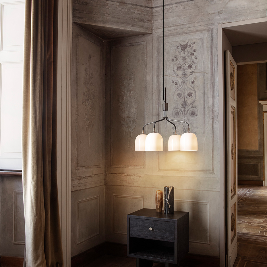 Howard Ljuskrona 4 Arm Short Bone China