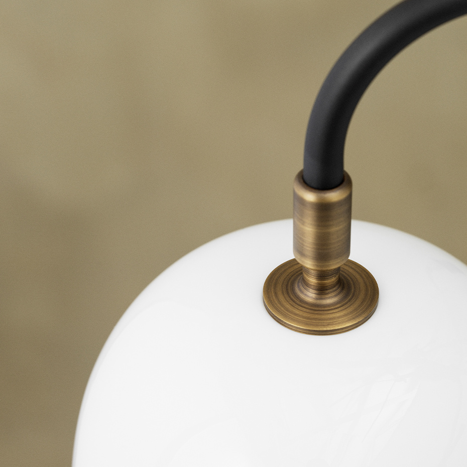 Howard Ljuskrona 4 Arm Long Bone China