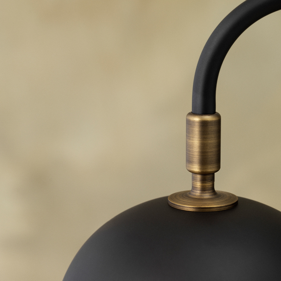 Howard Ljuskrona 6 Arm Gunmetal