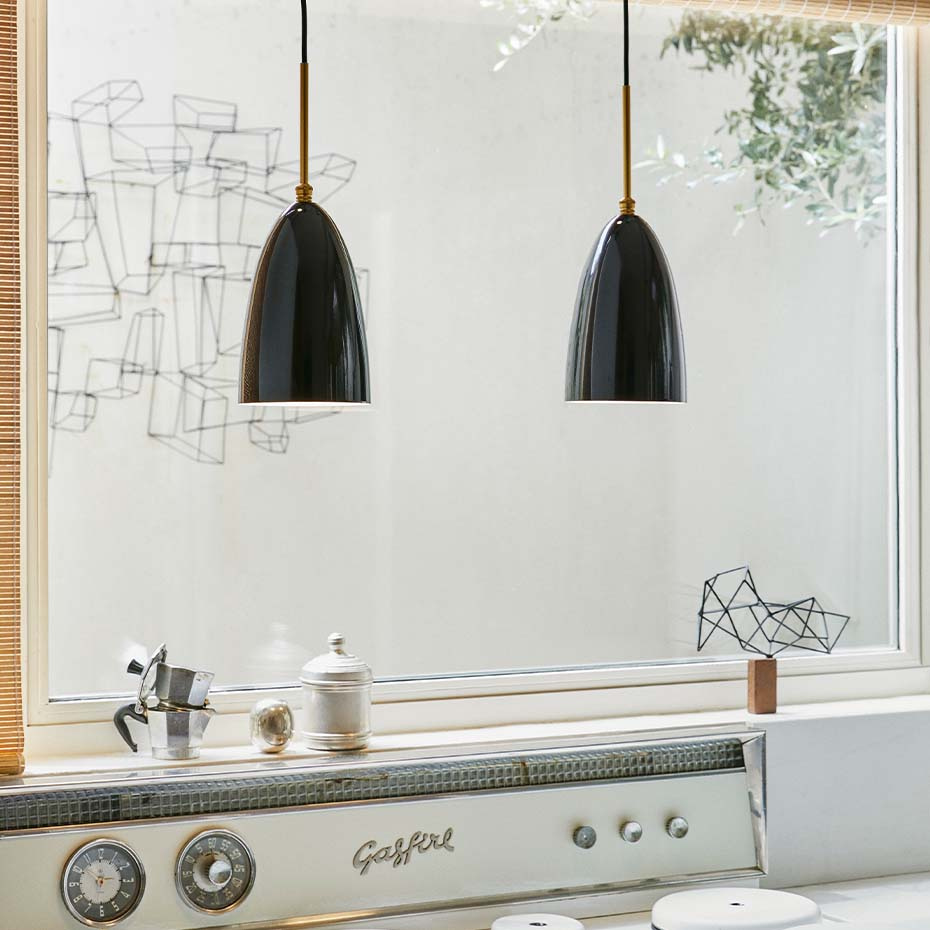 Gräshoppa Pendel Alabaster White Glossy