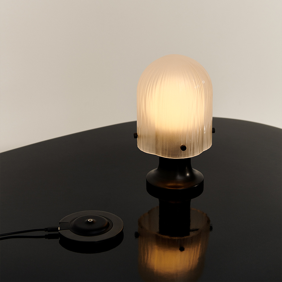 Seine Portable Bordslampa Antique Brass/White