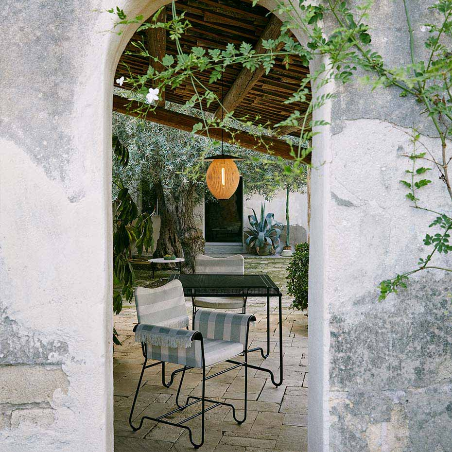 Satellite Outdoor Pendel Large Cream White Semi Matt