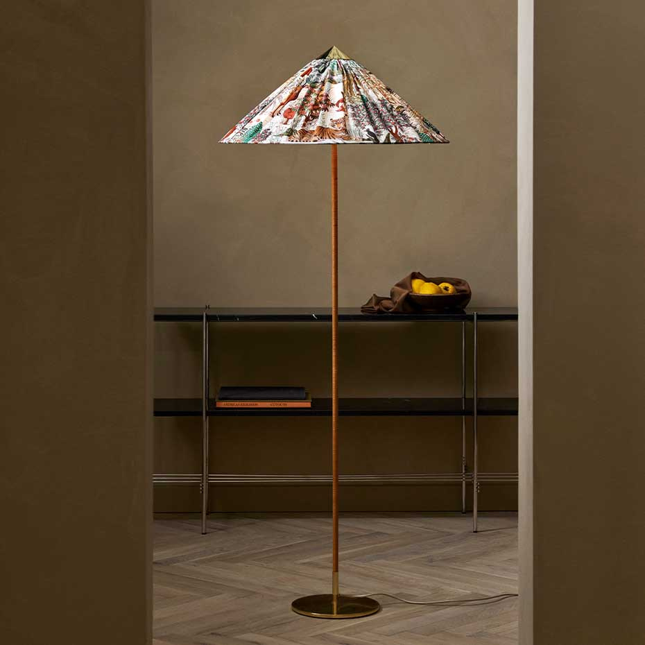 9602 Golvlampa Polished Brass X Pierre Frey Special Edition