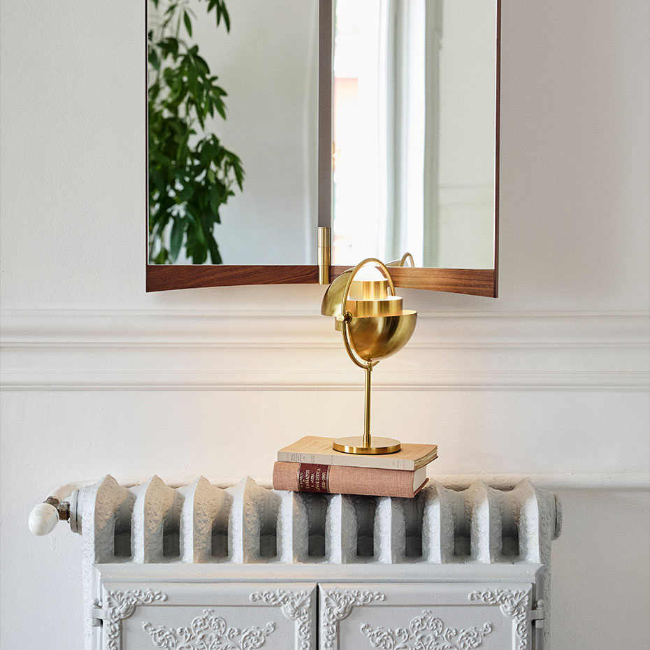 Multi-Lite Portable Bordslampa Black/Brass