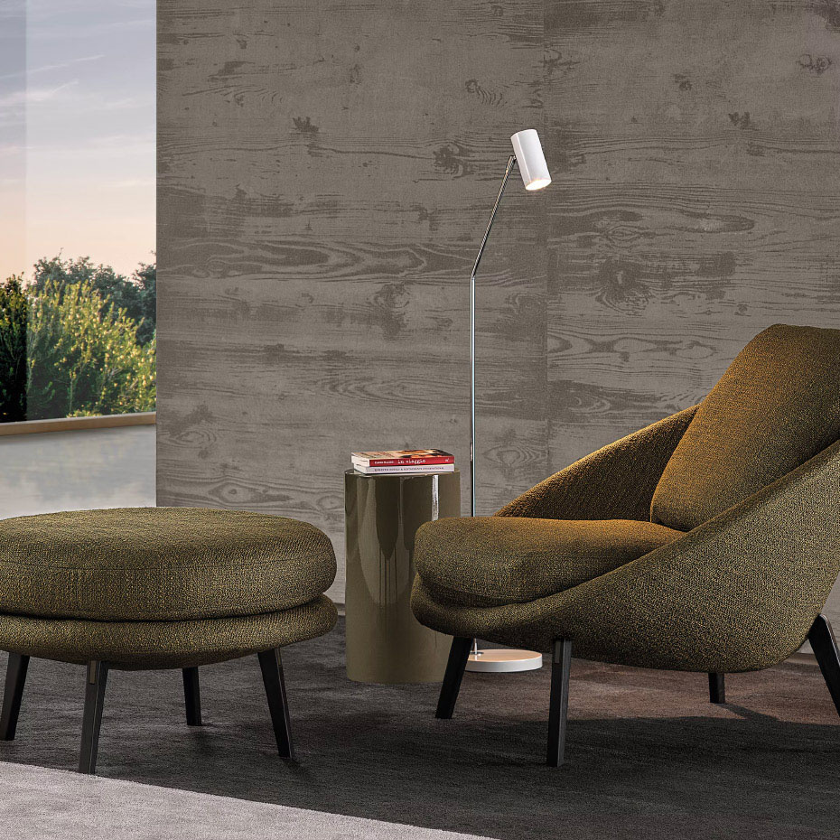 Minipoint Golvlampa Borstad Mässing