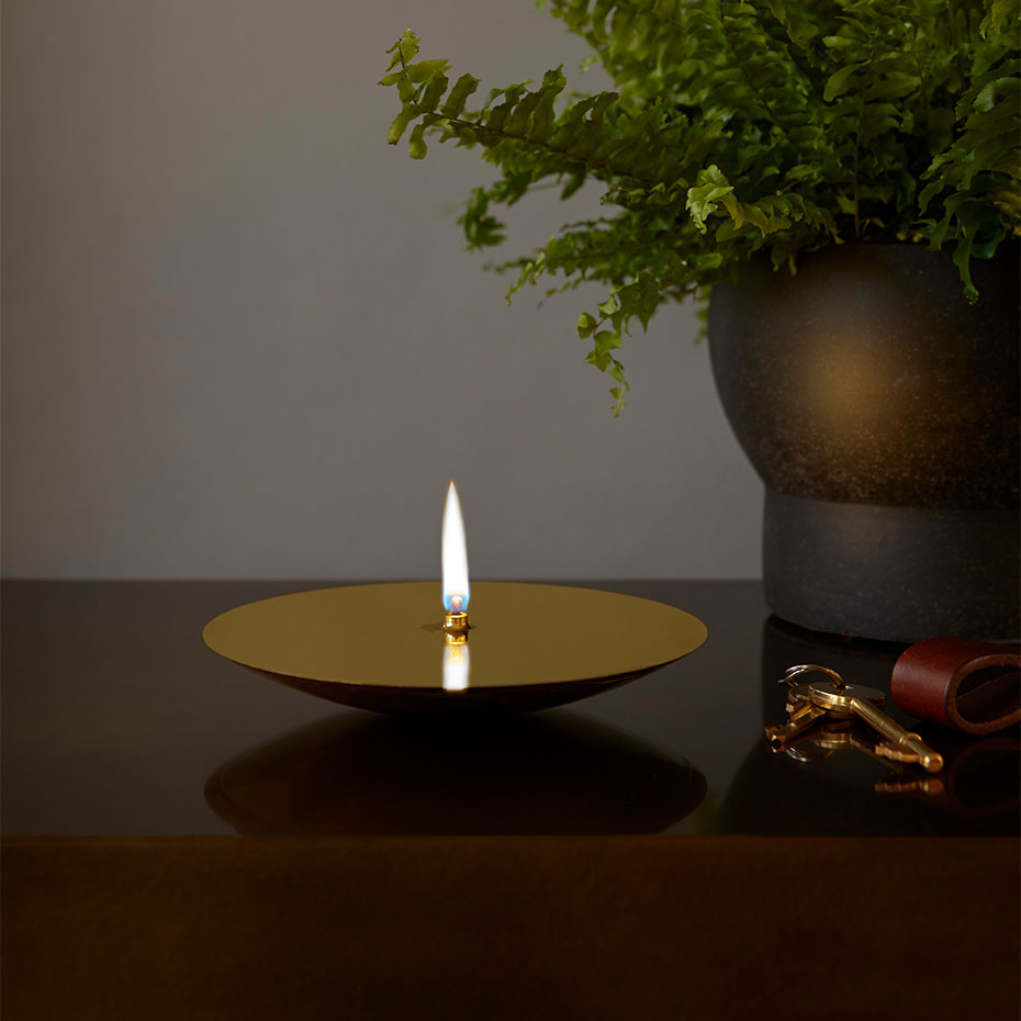 Holocene No. 1 Ilse Crawford Oljelampa Polished Brass