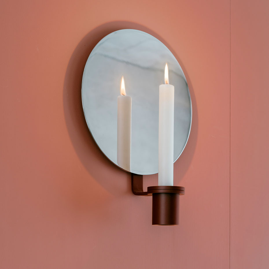 Holocene No. 5 David Chipperfield Ljushållare Wall Oxide Red