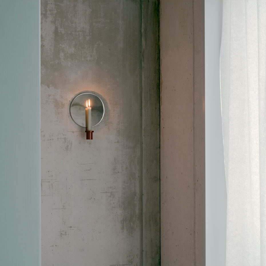 Holocene No. 5 David Chipperfield Ljushållare Wall Oxide Red