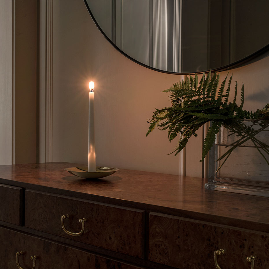 Holocene No. 6 Ilse Crawford Ljushållare Polished Brass