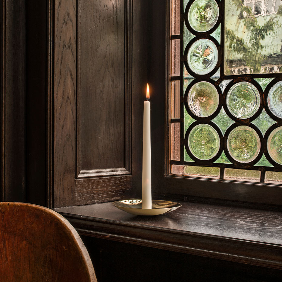 Holocene No. 6 Ilse Crawford Ljushållare Polished Brass