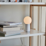 Turn On Bordslampa Aluminium Turn On Bordslampa Aluminium