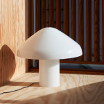 Pao Glass Bordslampa 350 White Opal Glass Pao Glass Bordslampa 350 White Opal Glass