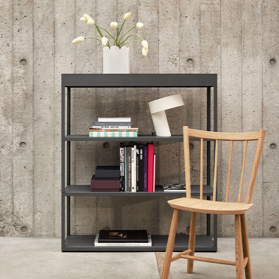 Slant Bordslampa Soft Black