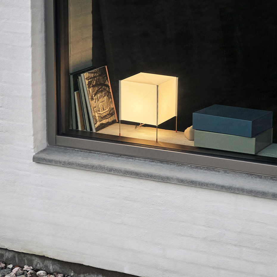 Paper Cube Bordslampa White