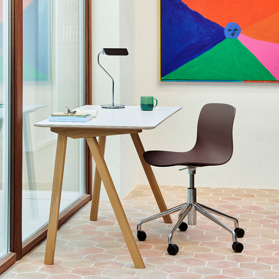 Apex Bordslampa Iron Black