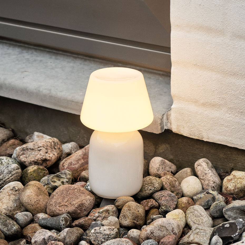 Apollo Portable Bordslampa White Opal Glass