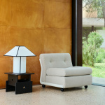 Ava Pyramid Bordslampa 450 White Ava Pyramid Bordslampa 450 White