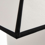 Ava Pyramid Bordslampa 450 White Ava Pyramid Bordslampa 450 White