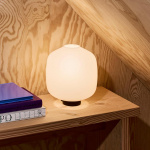 Aspekt Buoy Glass Bordslampa 200 Soft Black Cord Set Aspekt Buoy Glass Bordslampa 200 Soft Black Cord Set