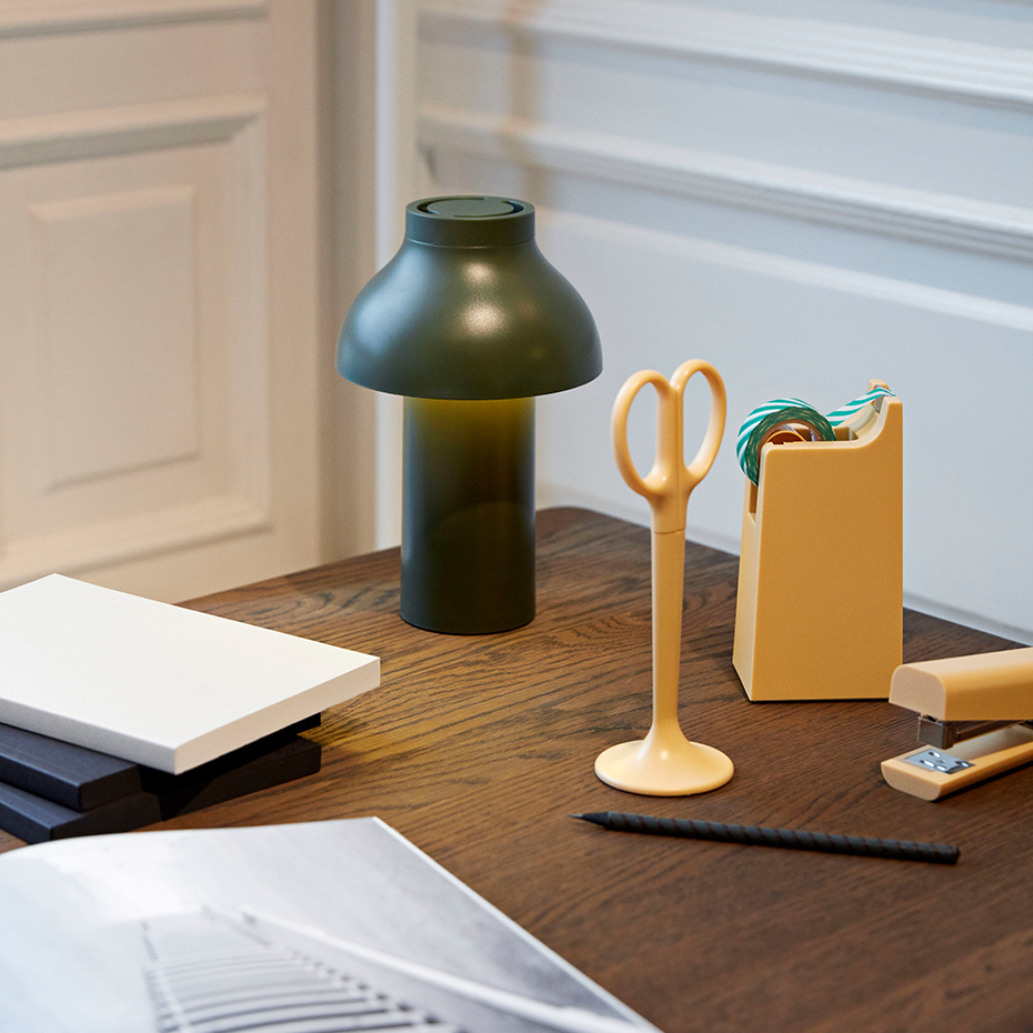 PC Portable Bordslampa No 2 Olive