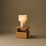 Aplat Bordslampa 440 White Aplat Bordslampa 440 White