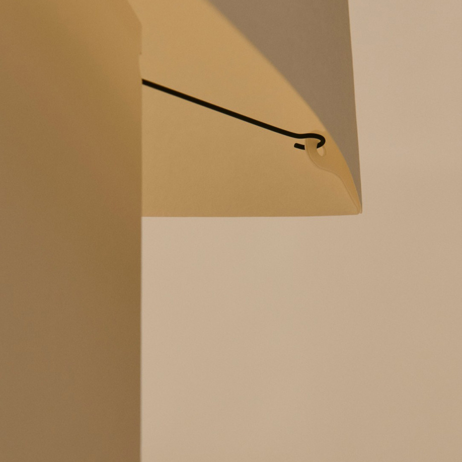 Aplat Bordslampa 660 White