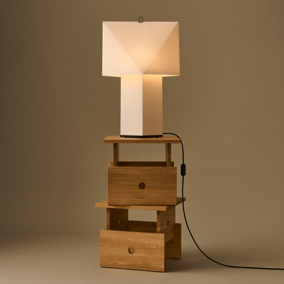 Aplat Bordslampa 660 White