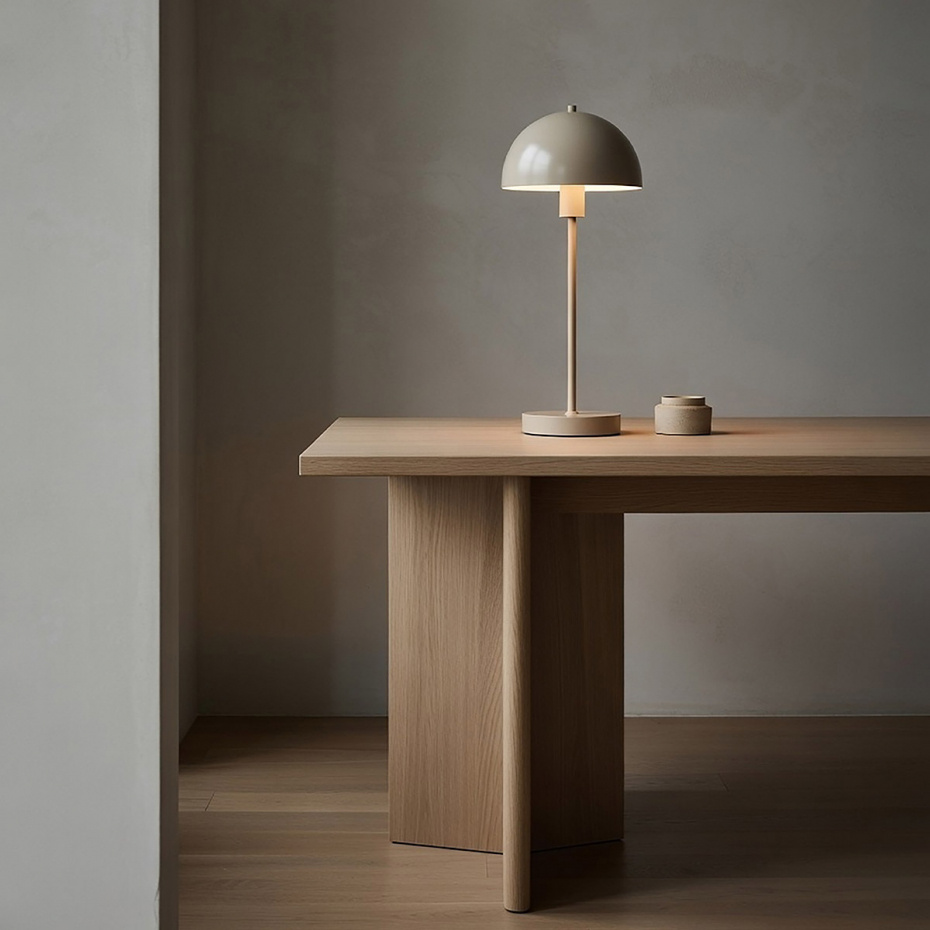 Vienda Bordslampa Putty Grey