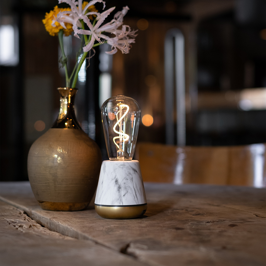 Humble One Portable Bordslampa White Marble