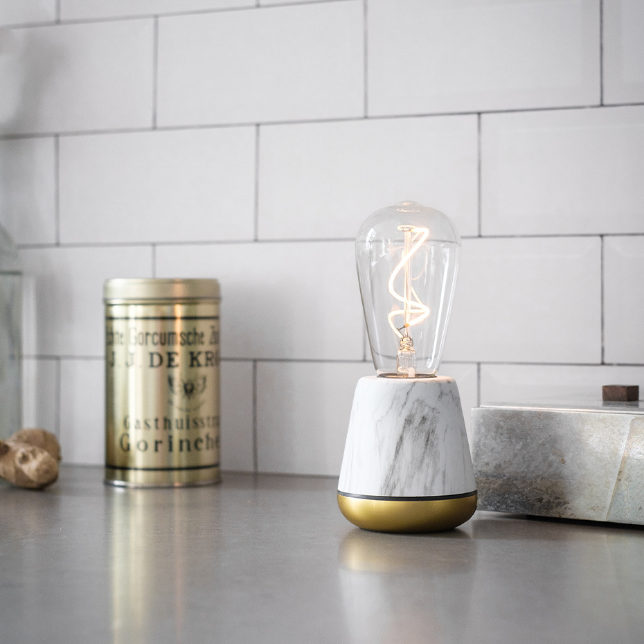 Humble One Portable Bordslampa White Marble
