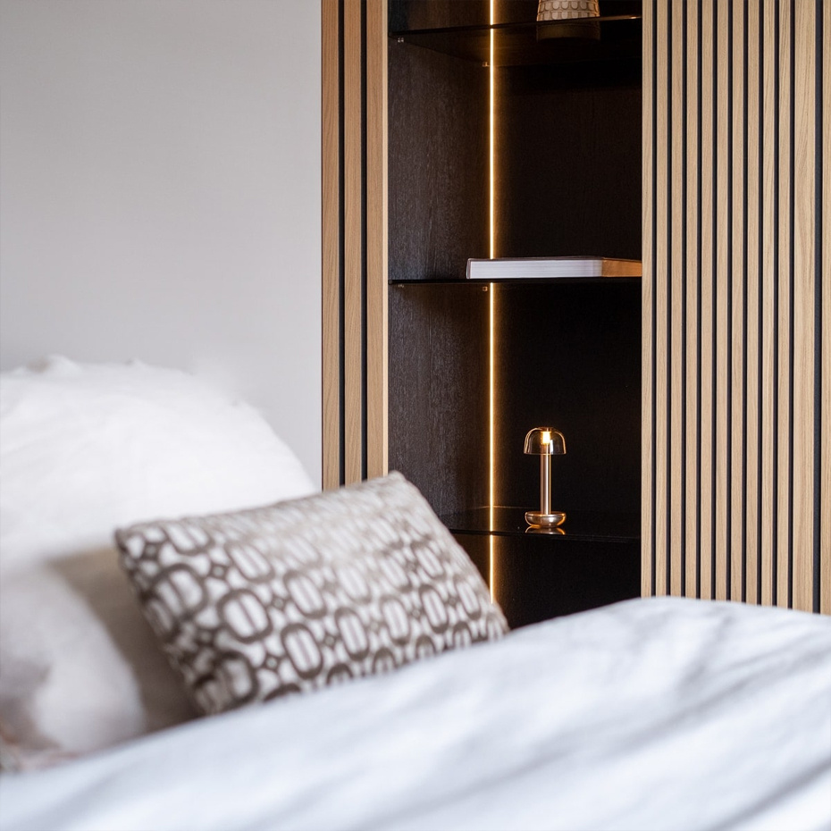 Humble Two Portable Bordslampa Gold/Smoked