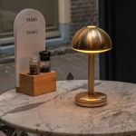 Humble Bug Portable Bordslampa Gold Humble Bug Portable Bordslampa Gold