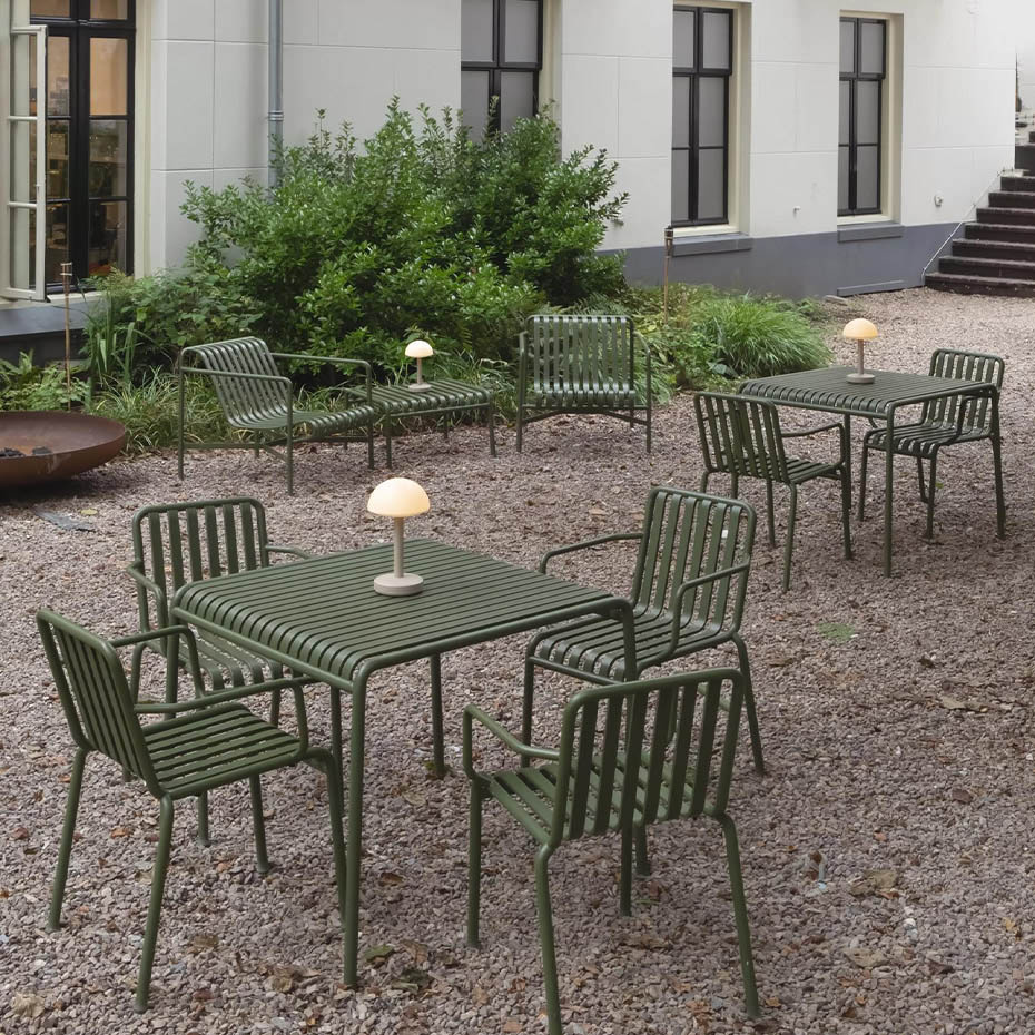 Humble Bug Portable Bordslampa Beige/Frosted