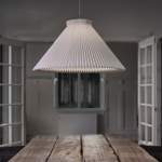 Le Klint 1 Mega Pendel Ø60cm White/Brass Le Klint 1 Mega Pendel Ø60cm White/Brass