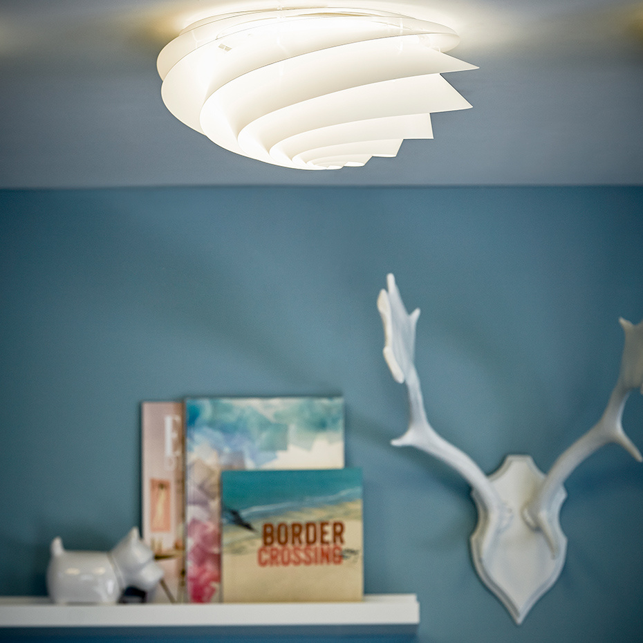 Swirl Plafond/Vägglampa Small White
